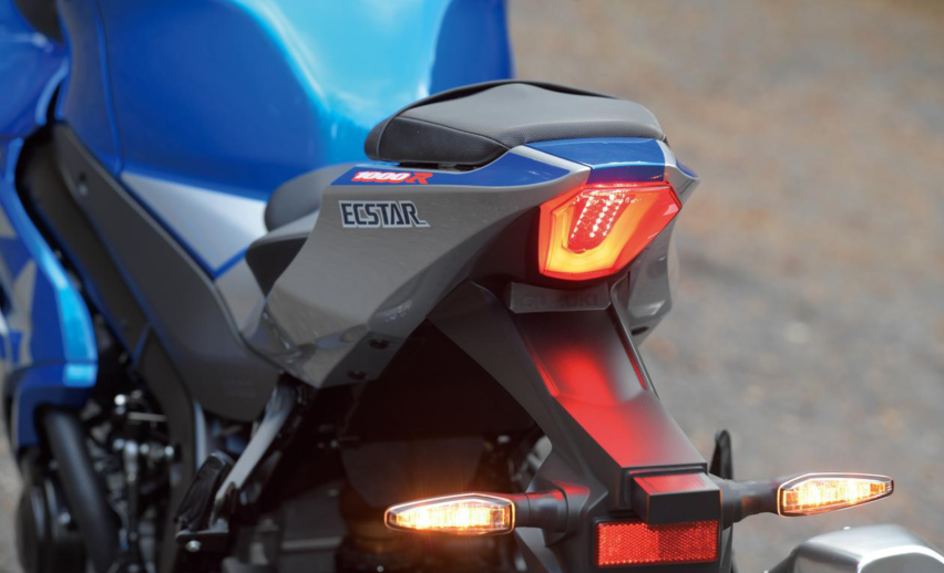 铃木公升级跑车GSX-R1000R，赛车技术下放，水冷四缸197马力
