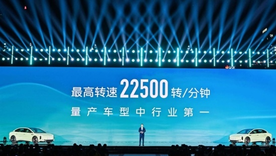 3.5秒破百、820km超长续航：红旗EH7究竟有多“All in”？