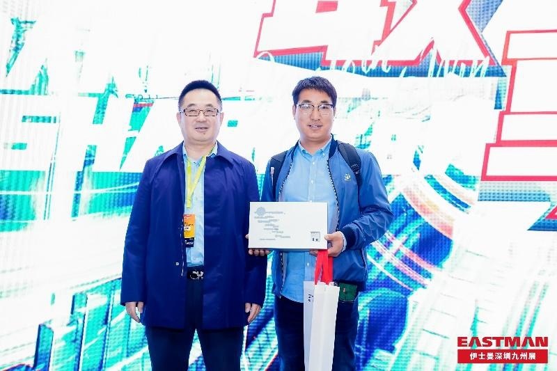 龙膜全新推出膜力行“一站式汽车膜全面解决方案”
