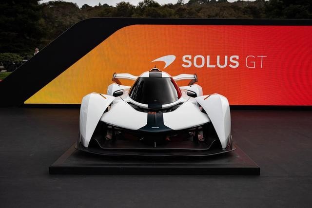 从游戏走进现实的车，战机座舱迈凯伦Solus GT，只能坐一个人