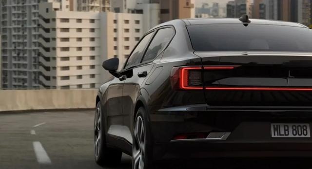 “老火靓汤”Polestar 2，与“例汤”Model 3