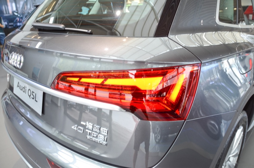月均花费2386元 2021款奥迪Q5L养车成本调查