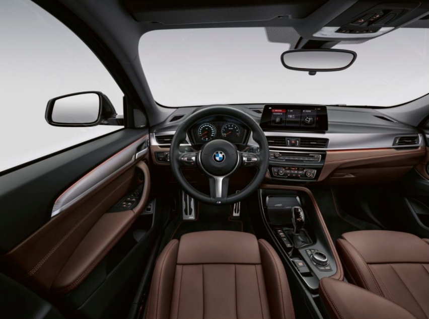 与创新BMW X2曜夜版/锋芒版一起解锁多面杭州