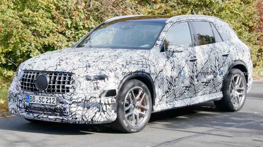 全新奔驰AMG GLC 63谍照曝光，想要V8快买现款！