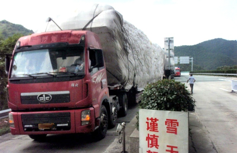大货车“跳磅”、“拖磅”是什么原理，真能减轻重量吗？