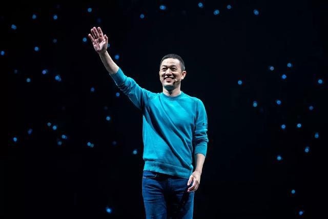 对于高领的清仓 蔚来表示：投资生意可以理解