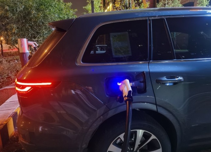 理想ONE到底怎么样？车主用车8000公里后，说出了实话