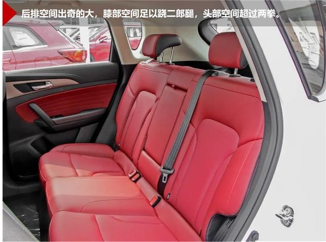 全新长安CS35 PLUS蓝鲸版：比“长安最美SUV”更美