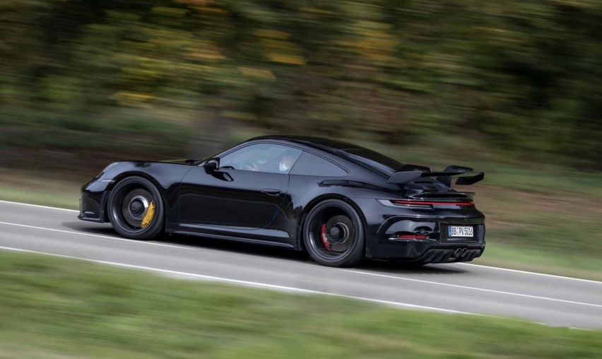 全新保时捷911 GT3照片披露,配4.0水平对置V6
