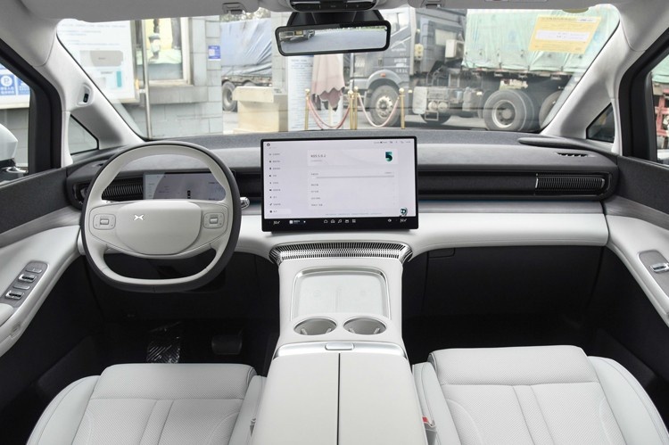 小米SU7，理想MEGA等，2024上半年全新轿车/MPV盘点