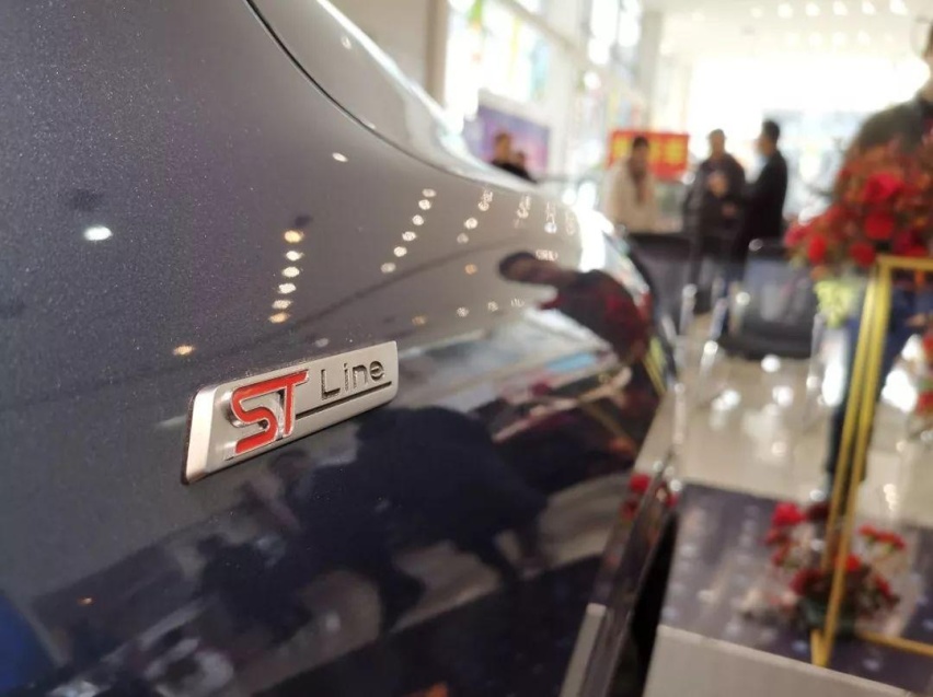 叫好声不断的福特锐际叫座么？周末探店后觉得这车有戏
