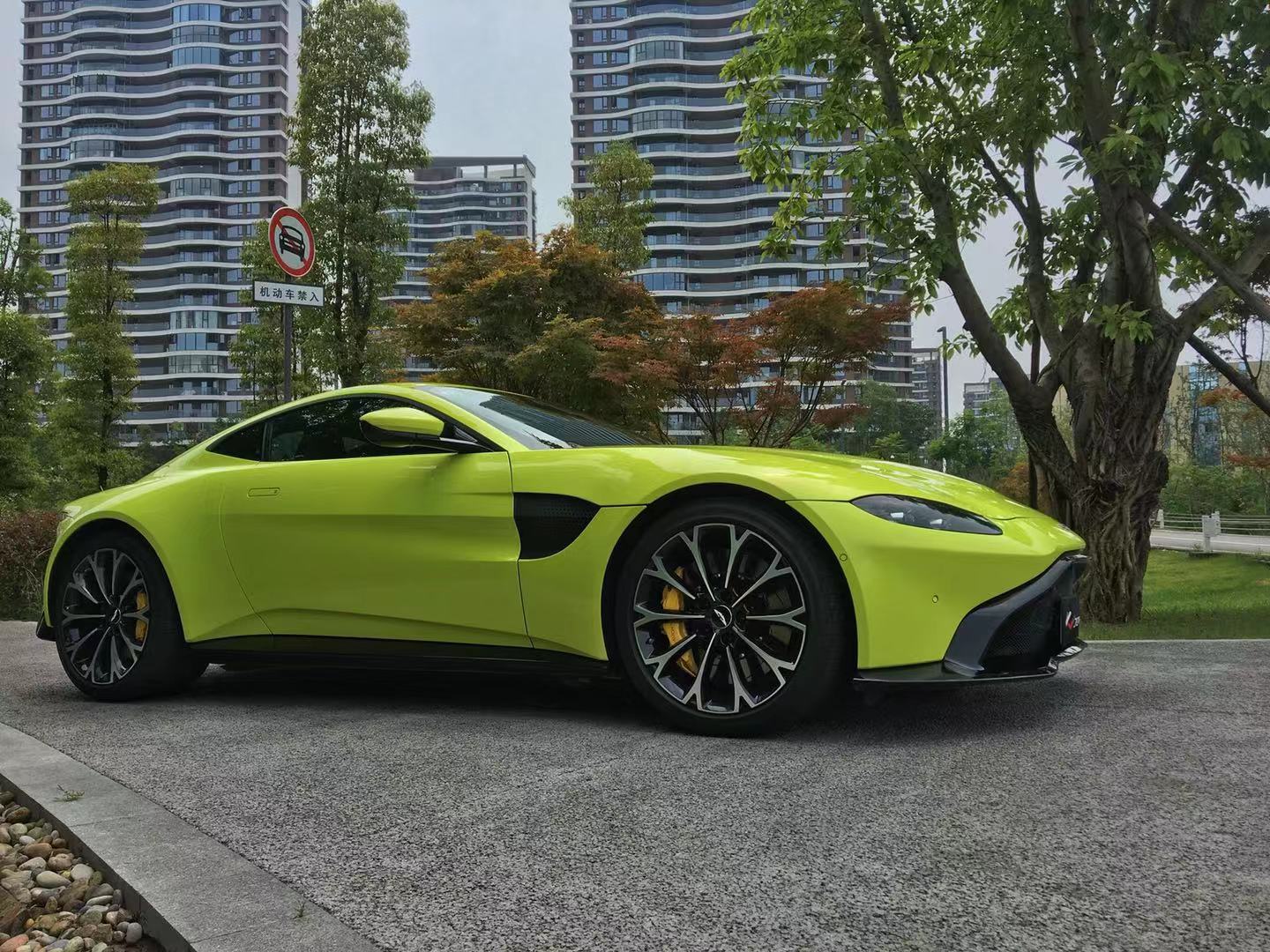 ҂˹DRVantage̼wSc՚W