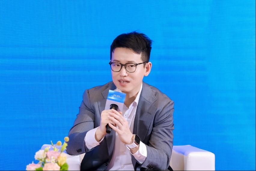 “市场驱动下的电动化转型之路”汽车动力技术高峰论坛隆重举行