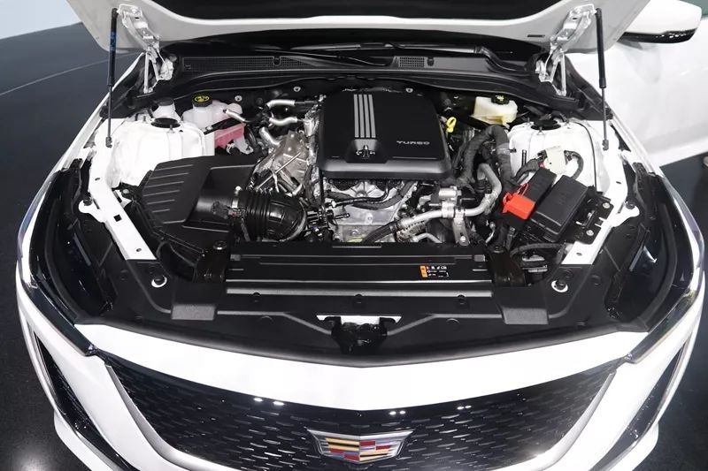 不到20万又能入手凯迪拉克大后超？CT5预售价28万起！