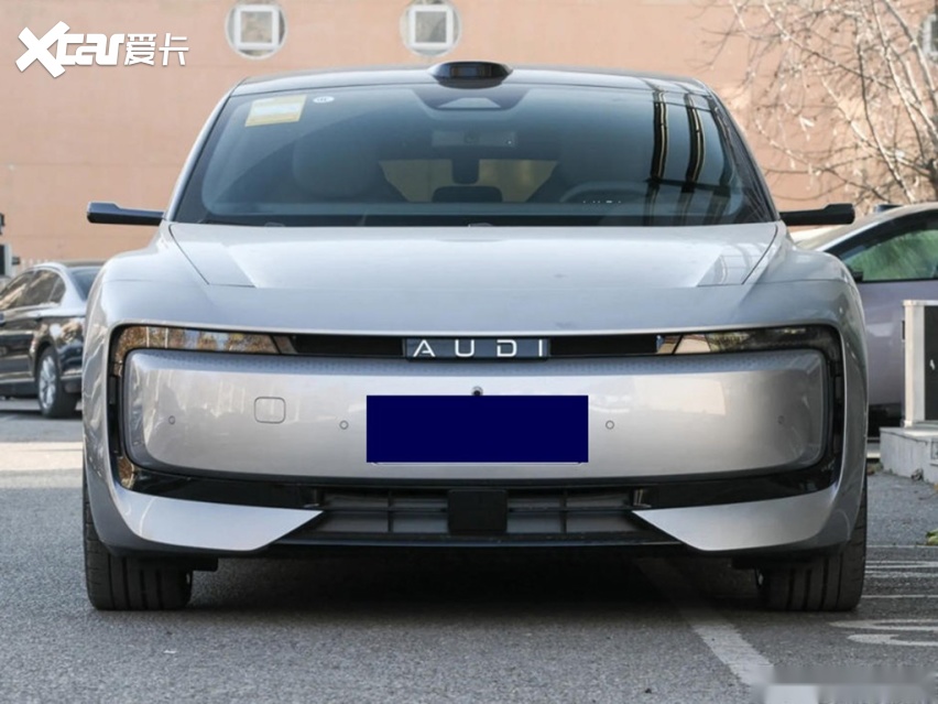 30万内买豪华旅行车，奥迪E5和蔚来ET5T，谁更好？