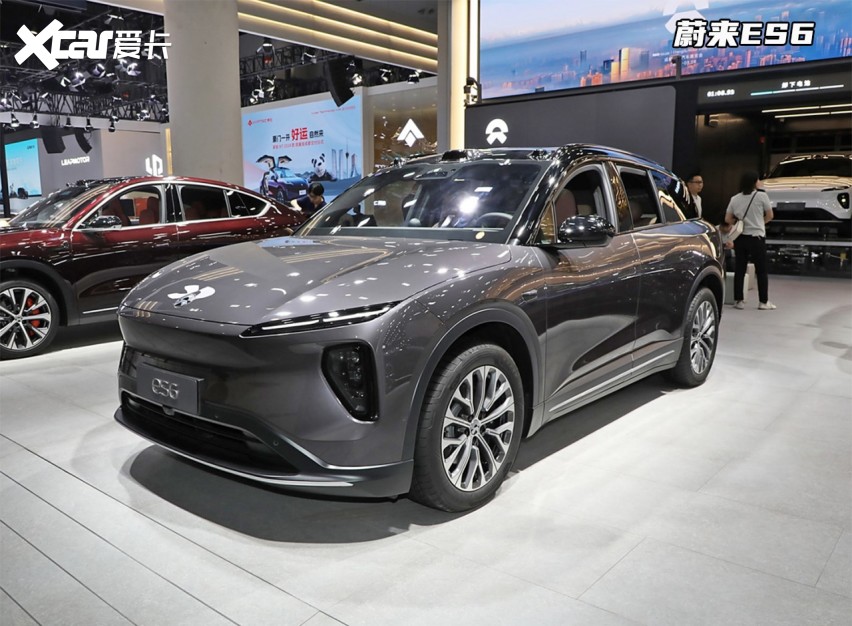 30万预算买SUV，选电还是选油？蔚来ES6对比宝马X3