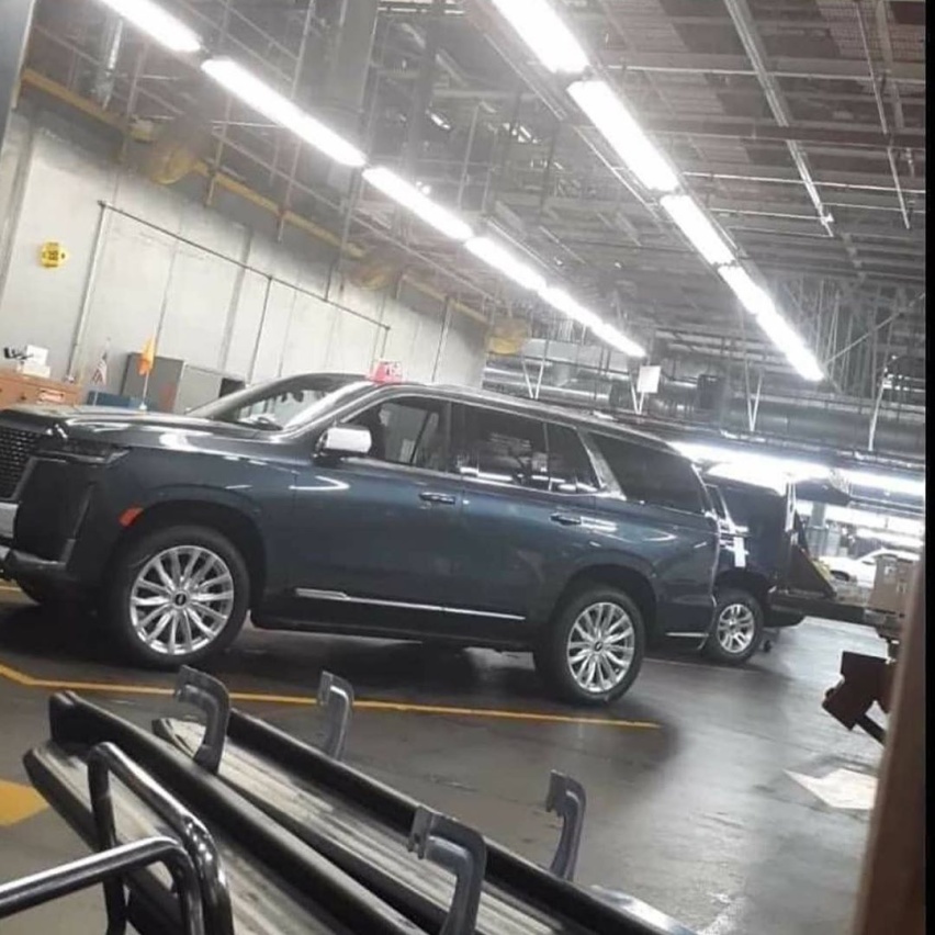 威武霸气的造型 全新凯迪拉克凯雷德实车