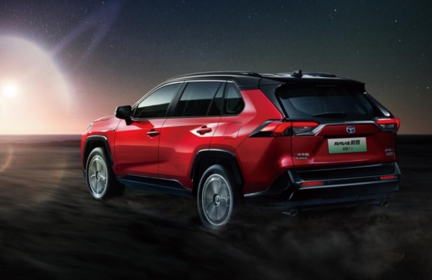 混动来袭！配置升级，一汽丰田新款RAV4荣放双擎E+售24.88万元起