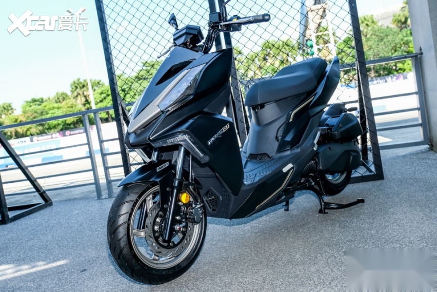 以龙为名是否实至名归三阳drg158踏板摩托测评