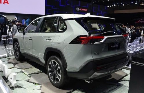 全新一代丰田RAV4荣放将于10月上市