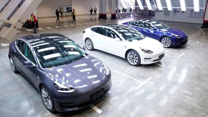 特斯拉上海停产，无关销量不佳，但2023上半年它火不起来