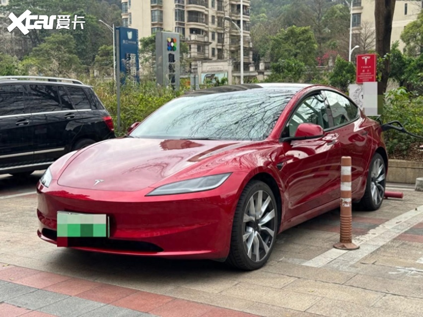 特斯拉model3焕新版试驾:偏科尖子生-爱卡汽车爱咖号