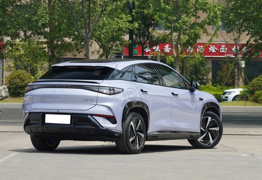 新架构+800V平台，比亚迪海狮07 EV这次能火吗？
