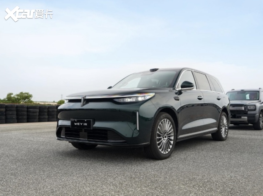 不玩PPT玩真的！魏牌V9X硬刚三大极限场景，老外试完直呼优雅从容