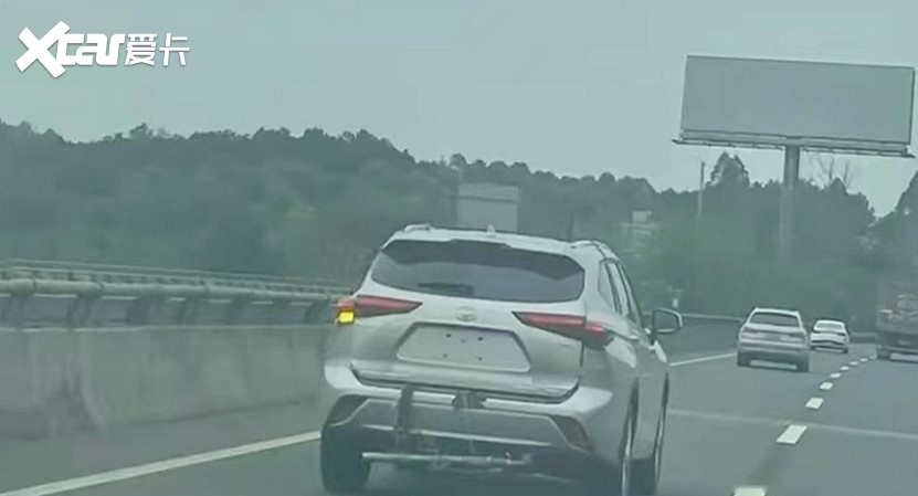 汉兰达2.0T燃油版曝光，或22万起售，不给对手留活路？