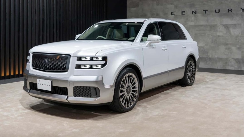 2024款丰田世纪SUV，钢制麦弗逊悬挂的豪车，不坑日本的穷人？