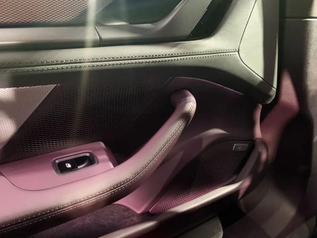 88.8万起、保时捷Taycan入门版车型上市！