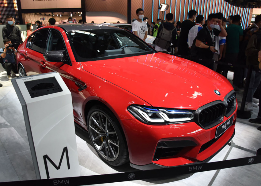 4.4T+8AT的宝马，售价143.89万，不好驾驭的M5