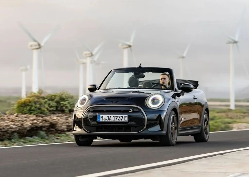 这才是纯电敞篷，Mini Cooper SE Convertible