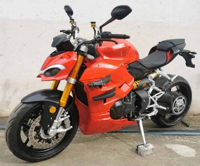 摩枭又出新车 国产“街霸”“Panigale V4”碉堡了