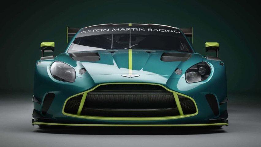 大尾翼+低趴+碳纤维车身 新款阿斯顿马丁Vantage GT3正式亮相