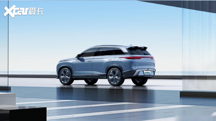 25万左右买新能源中型SUV 比亚迪护卫舰07和问界M5怎么选？