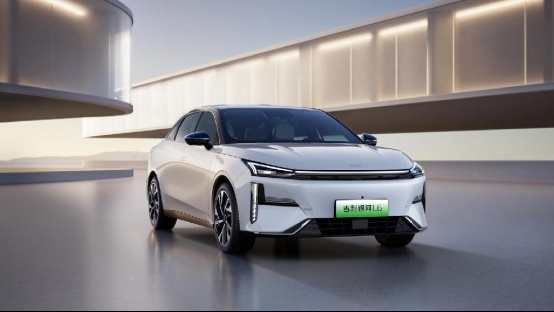 吉利银河L6上市，售11.58万起 哪款车型更值得买？
