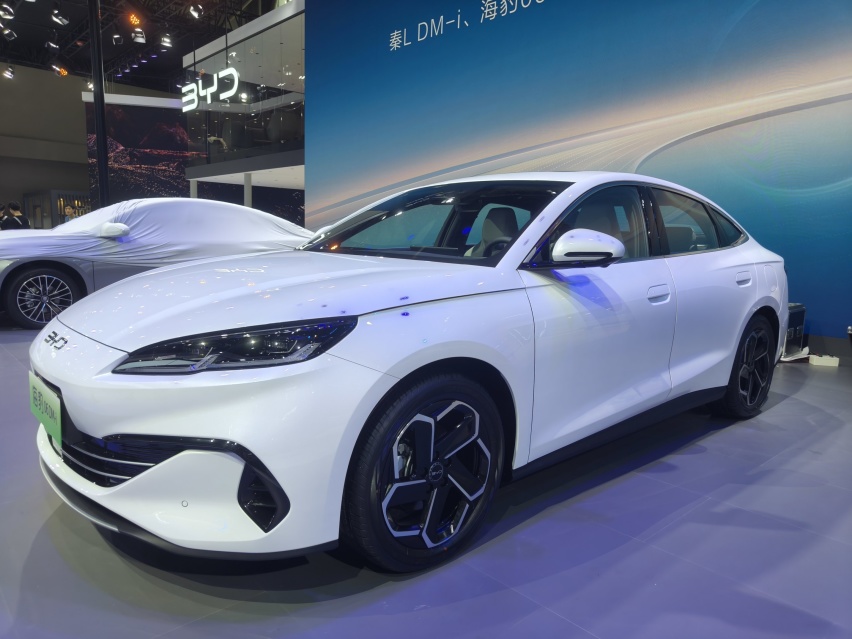 2024重庆车展秦LDM-i海豹06DM-i上市发布 9.98万起售