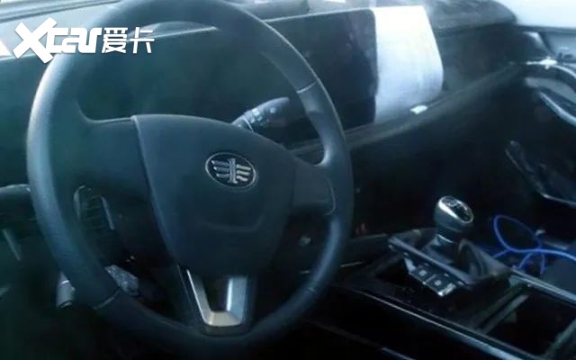看个新车丨重回中级轿车阵营，全新奔腾B70量产版谍报