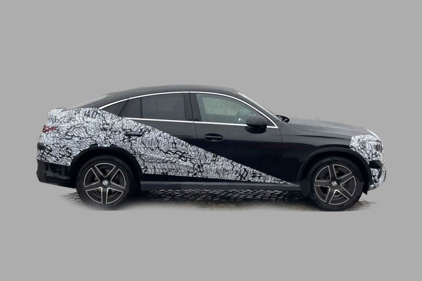 奔驰“最美”SUV！性感翘臀+豪华内饰+空悬 宝马X4：别欺人太甚