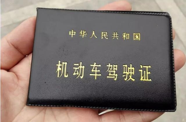 奔驰GLB将推1.3T入门版,全新别克GL8开启预售