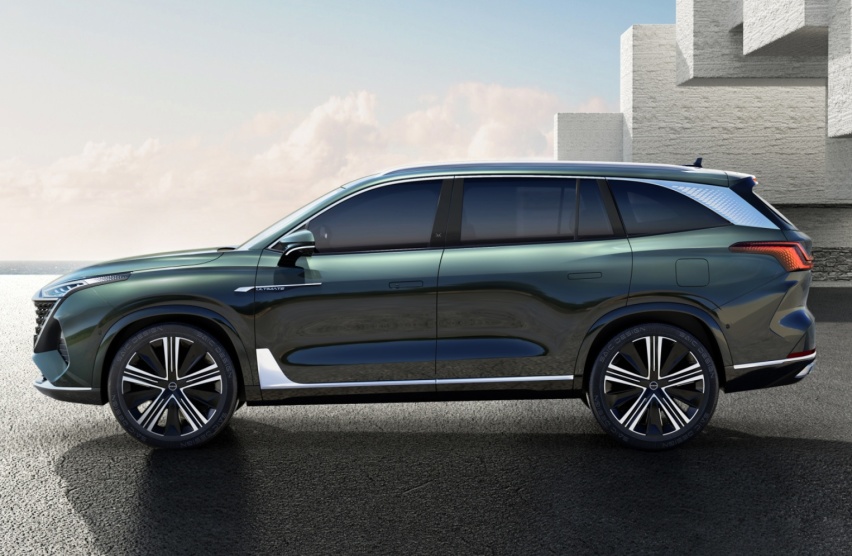 6座中型SUV！荣威RX9售价17.58万起 怎样选最划算？