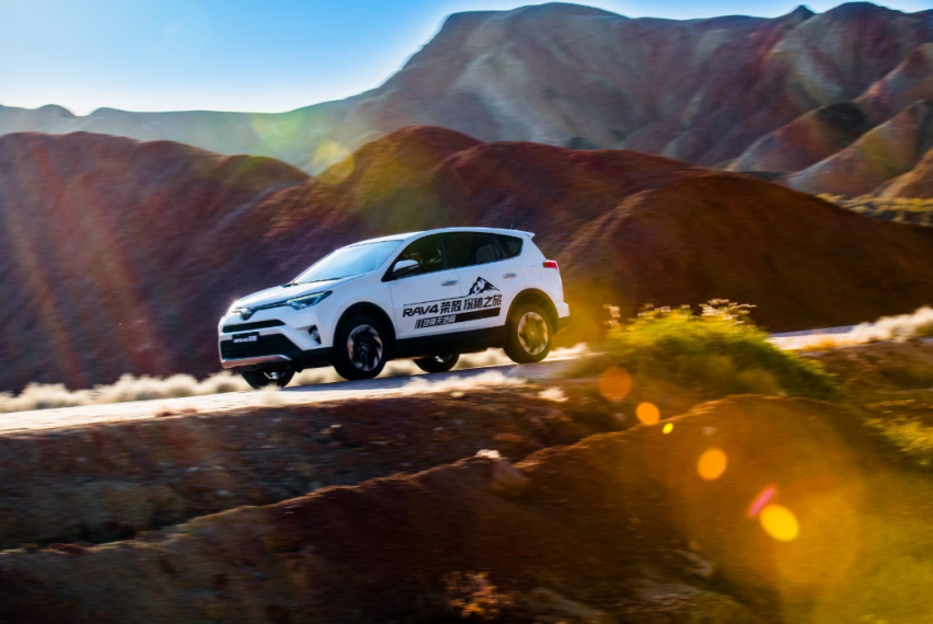 激情与性价比，RAV4荣放给你想要的