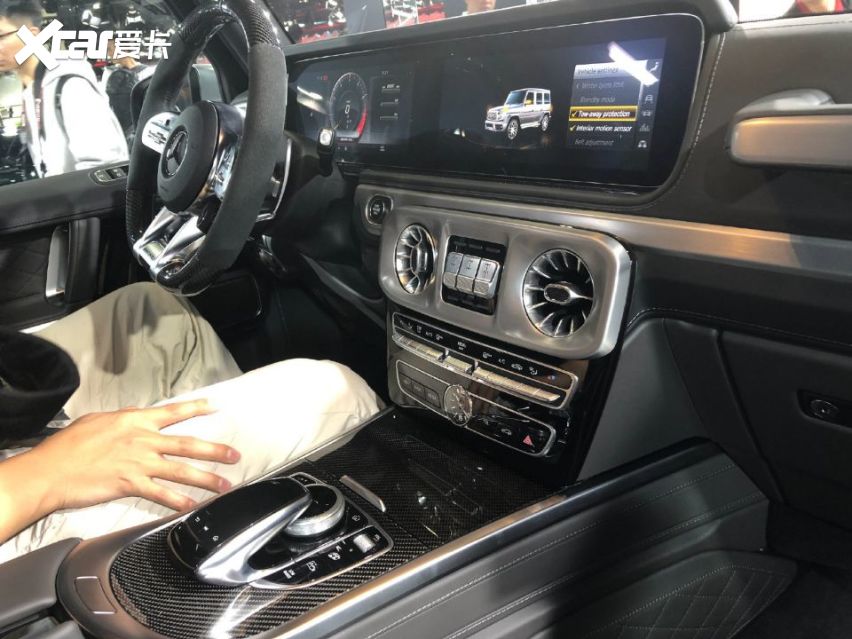 奔驰g63时光铭刻特别版亮相2019广州车展全国限量40台