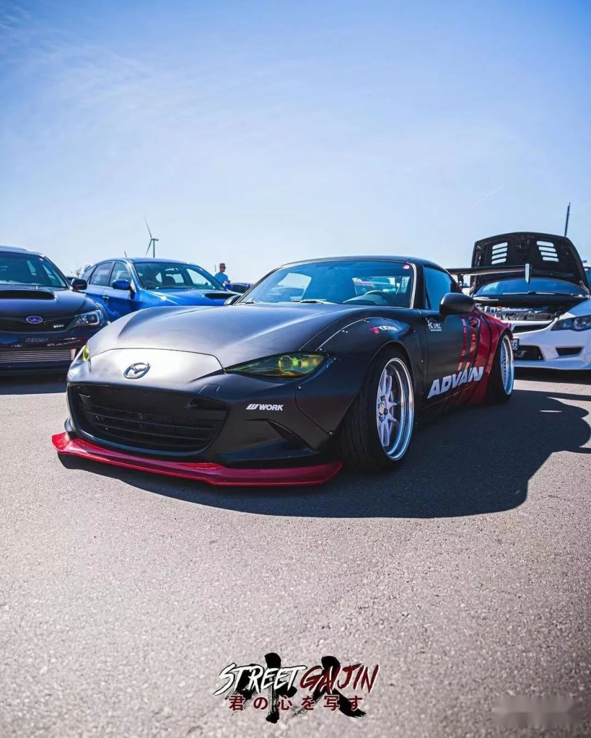 Pandem宽体上身的马自达MX-5，