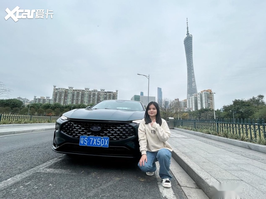 试驾官丨实测蒙迪欧大马力E-混动版油耗，市区工况不到4个油？