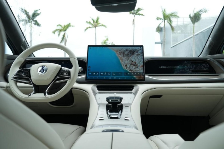 25万纯电SUV该选谁？全新腾势N7对比Model Y