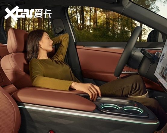 极狐全新阿尔法T5：12万级家用SUV的全能之选