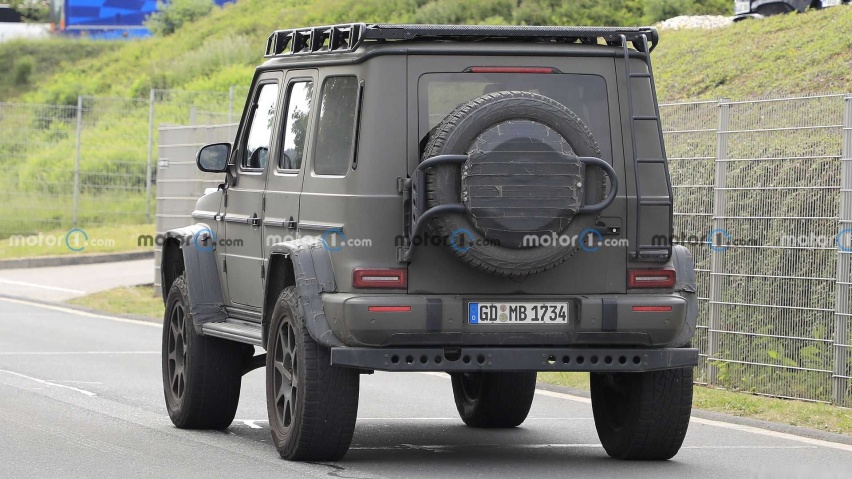 奔驰AMG G级 4x4军绿哑光色谍照曝光 增加越野性能/有望年内发布