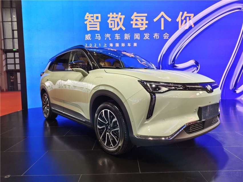 2021上海车展：配无人自主泊车系统，威马W6实拍